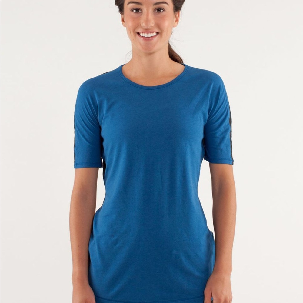 Lululemon devotion tee bundles EEUC